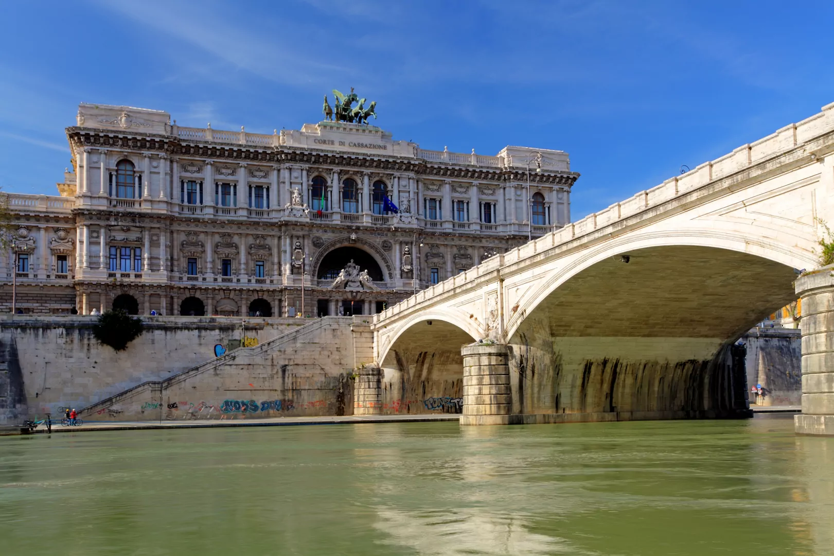 Pałac sprawiedliwości (Palazzo di Giustizia)