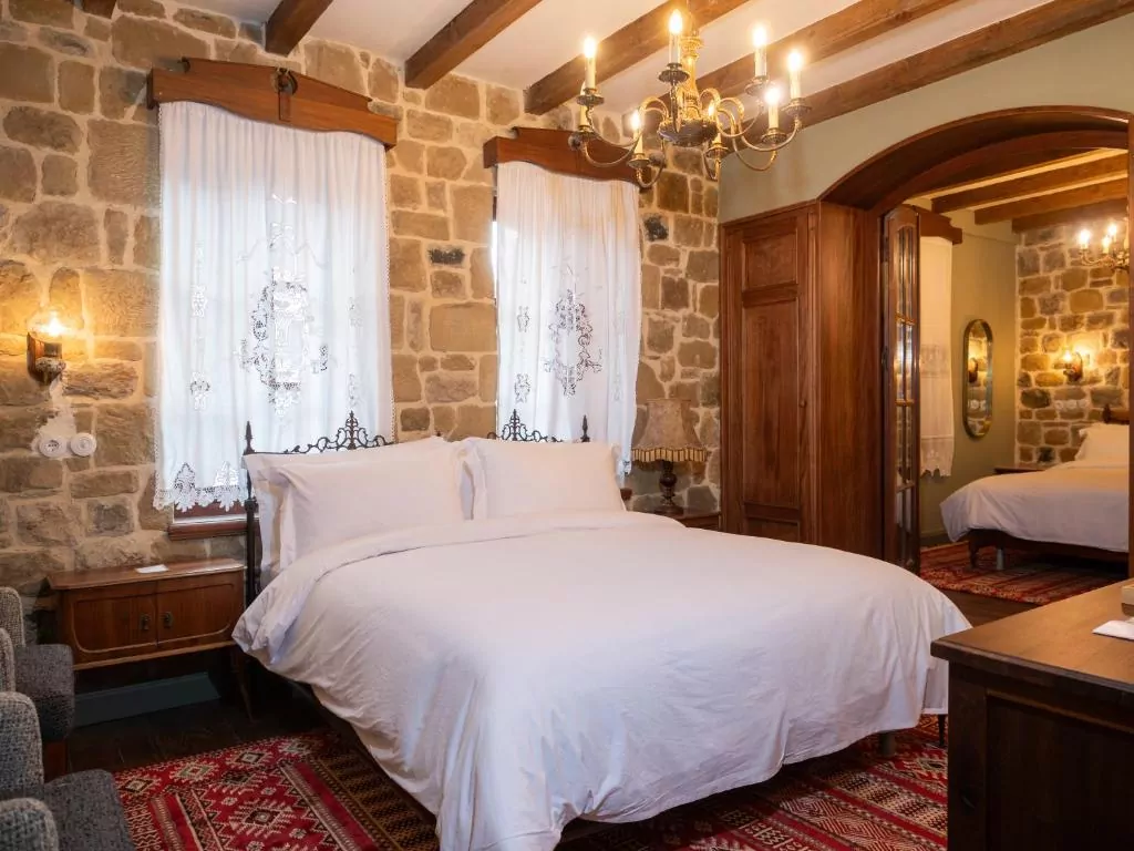 Vila Ebel Hotel Pool & Spa