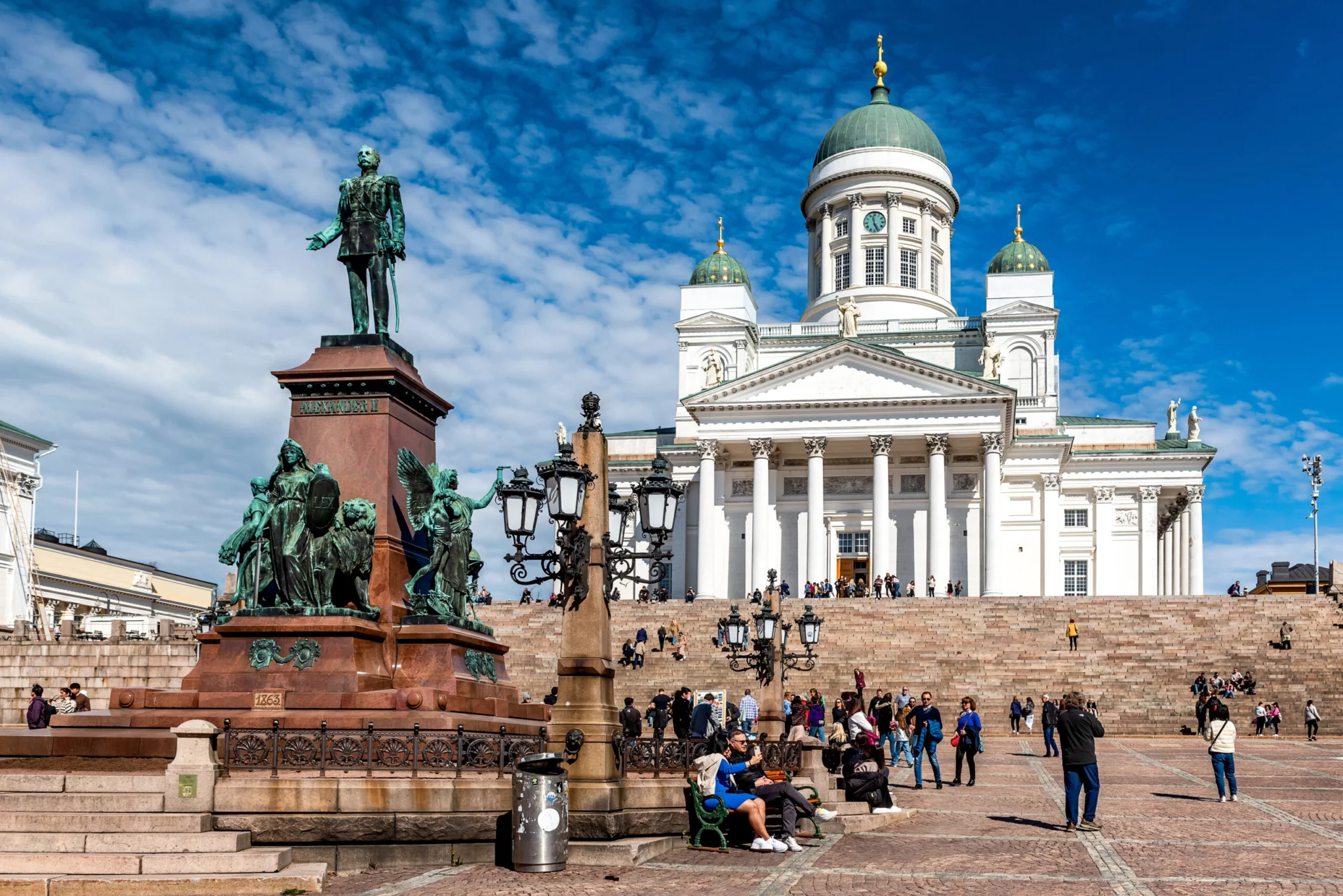 Prom Tallin Helsinki