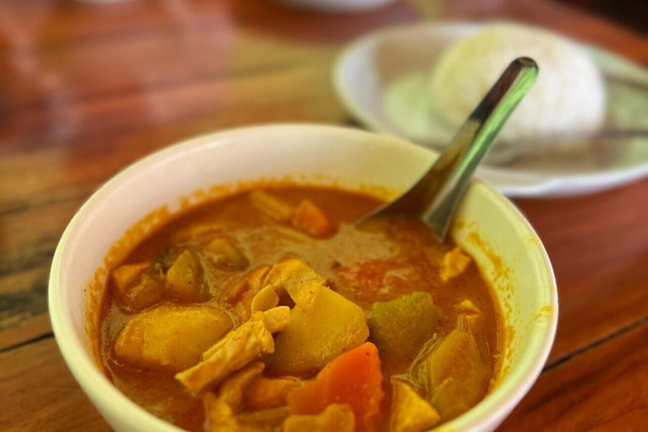 Laos Nong Khiaw curry