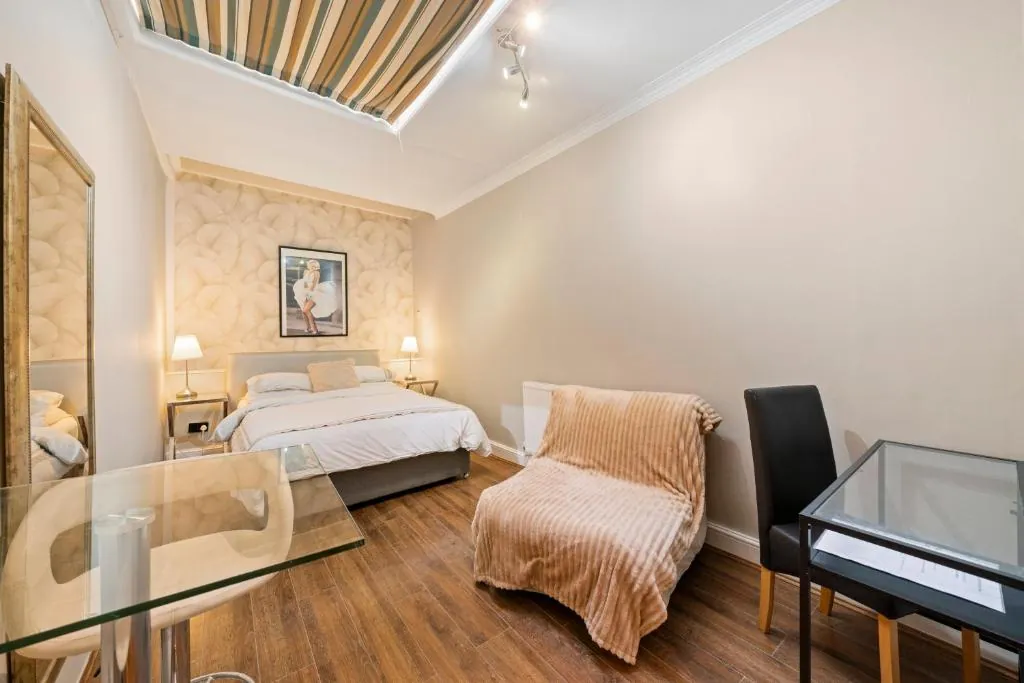 Central London Rooms