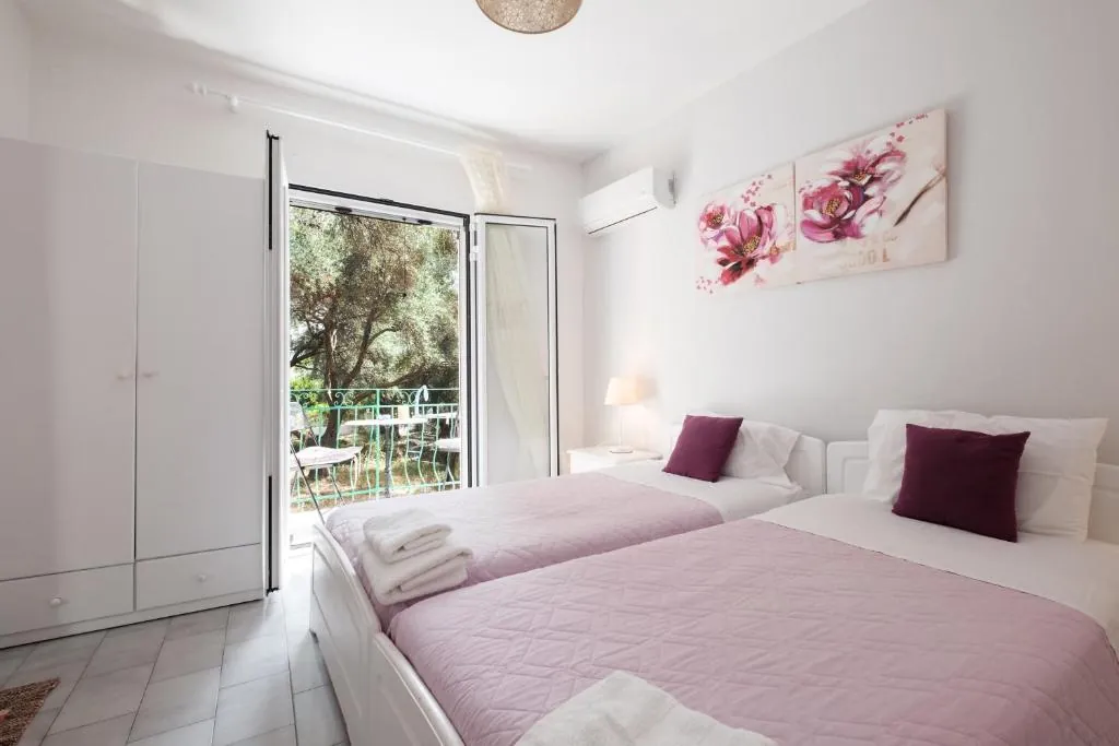 Eftyxia apartments