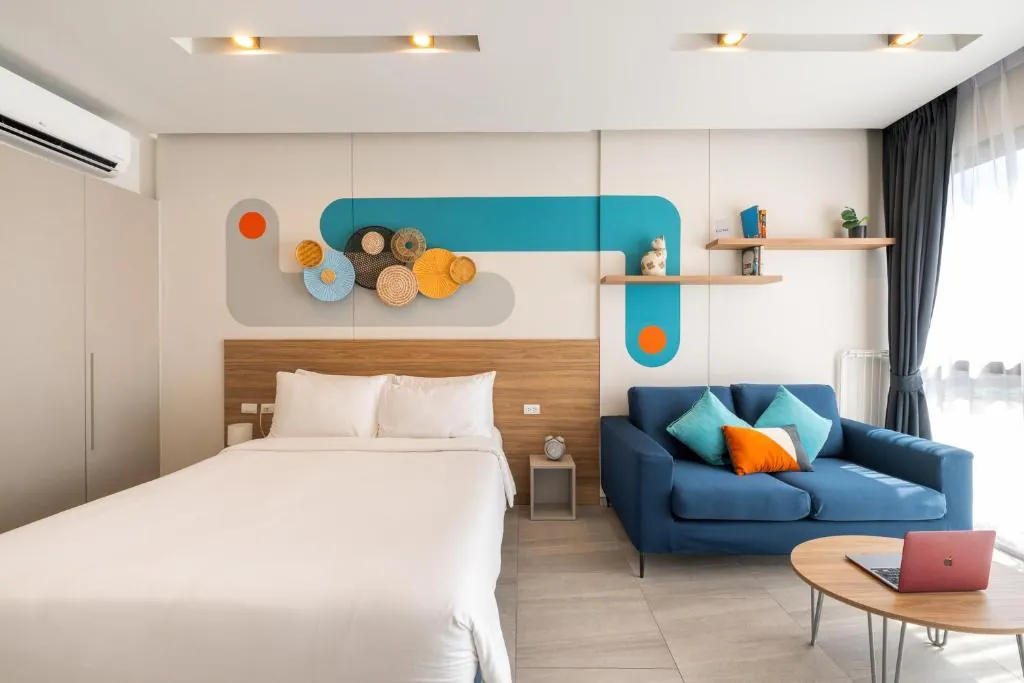HOMA Phuket Town