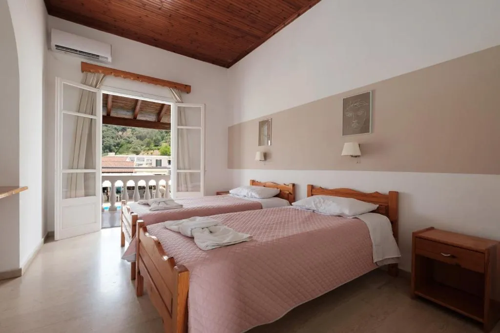 Katsaros Studios & Apartments