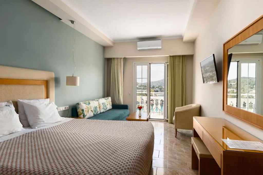 Odysseus Hotel