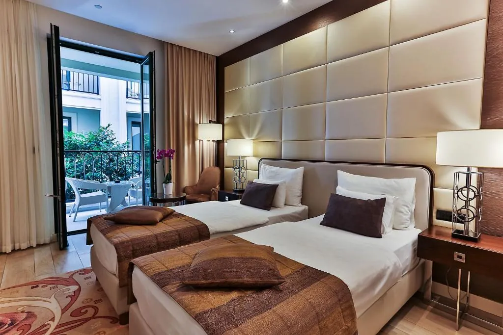 Hotel Riva by Aycon