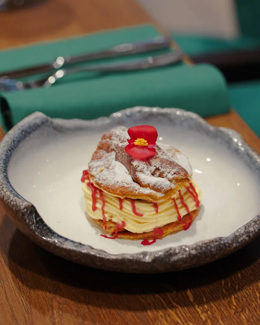 Clue Restaurant 
