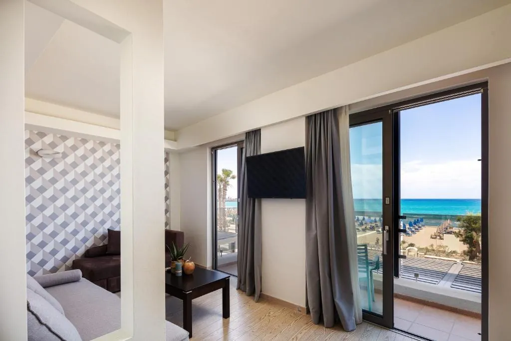 Steris Elegant Beach Hotel