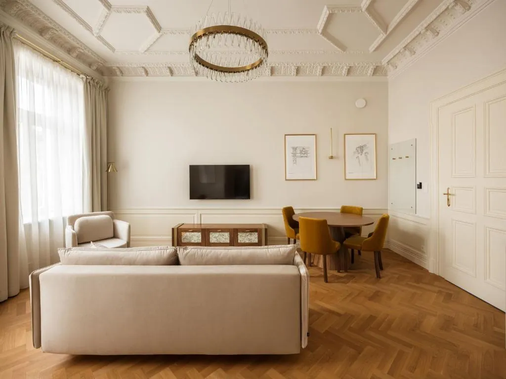 Hotel Traugutta 12