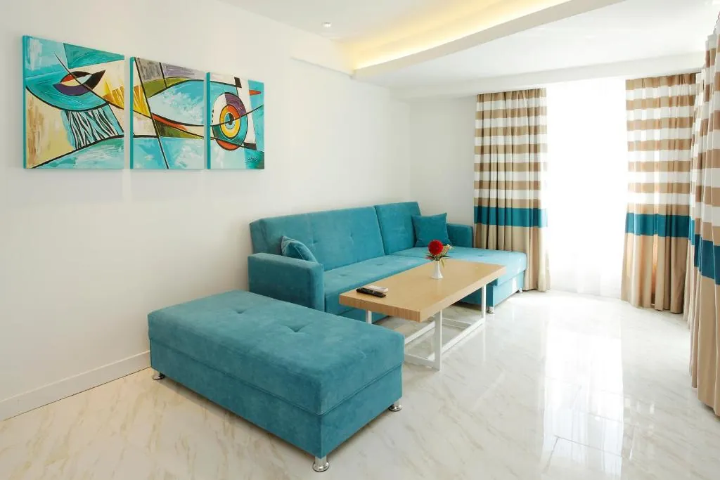 Kleopatra Suit Hotel