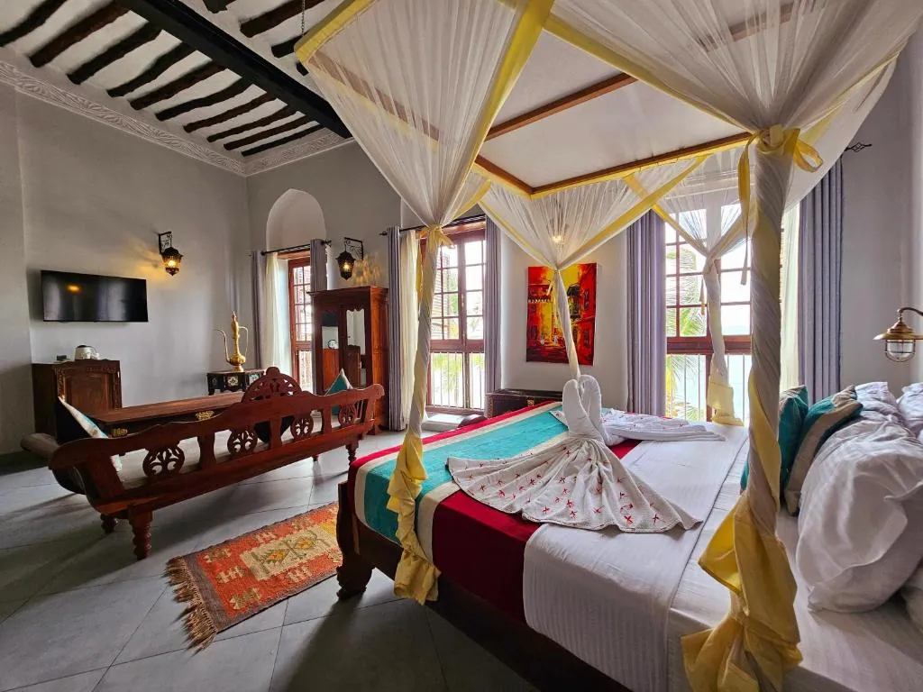 Mizingani Seafront Hotel
