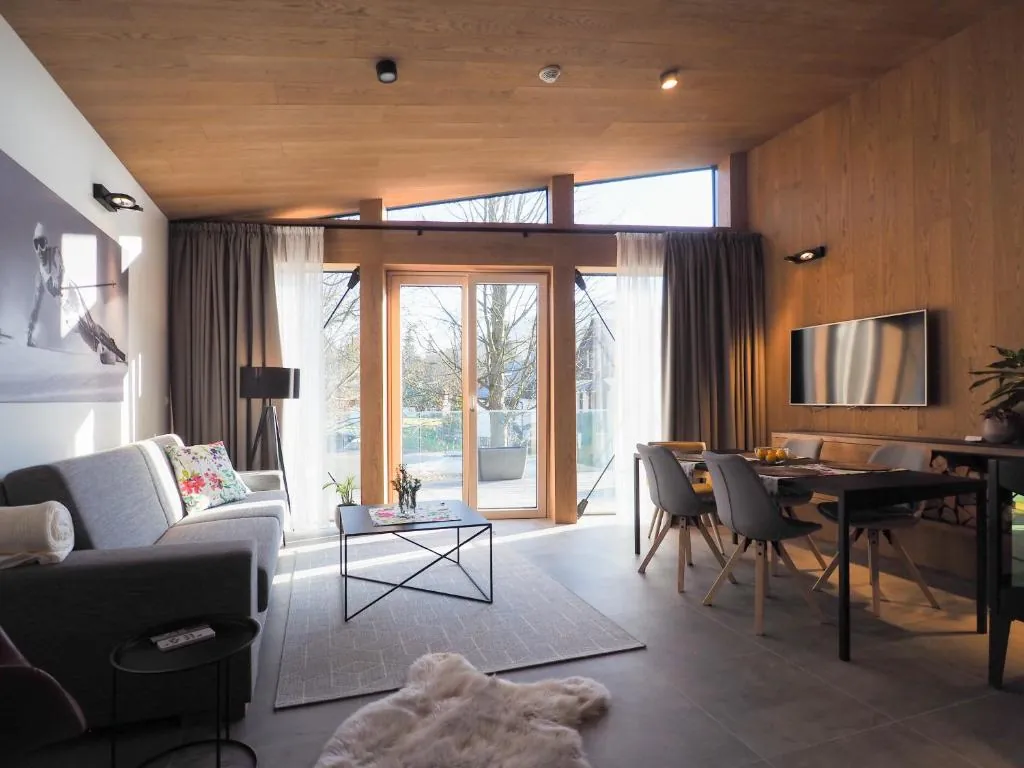 CHALEYOTT Mountain Apartments