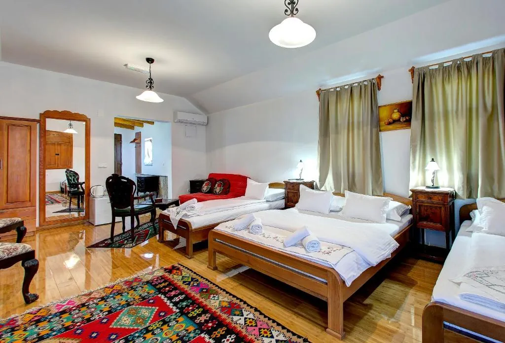 Hotel Almira