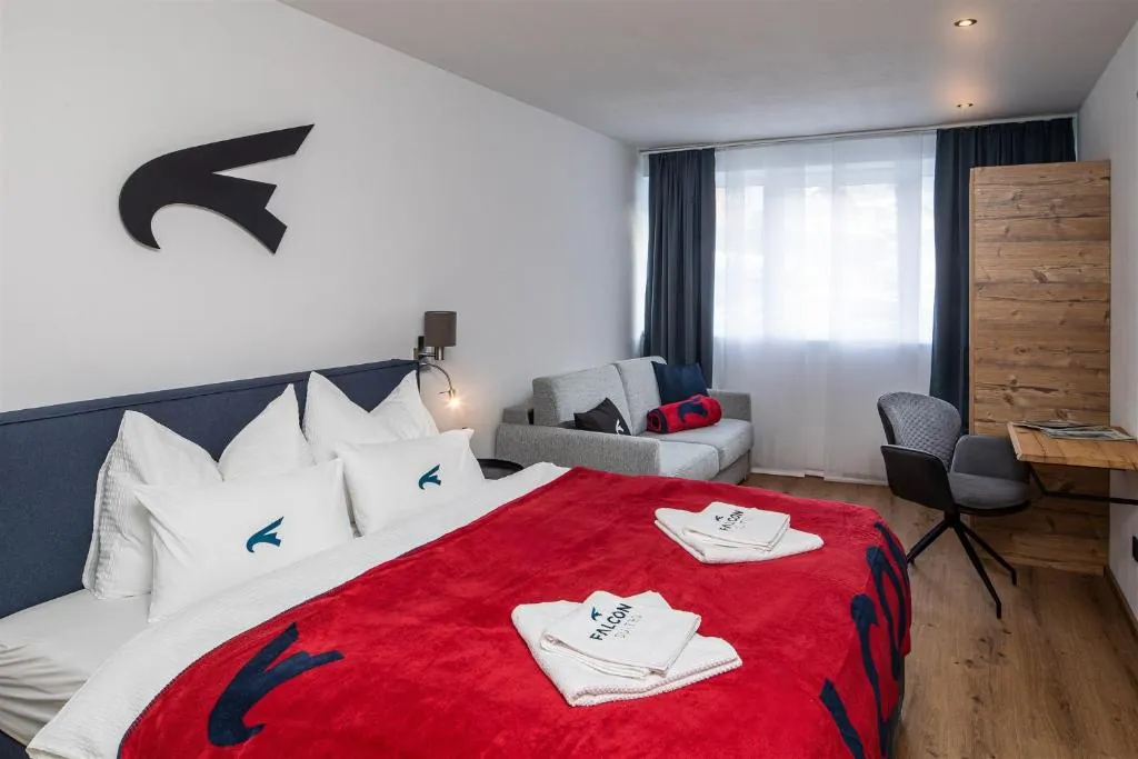 Falcon Suites Zell am See