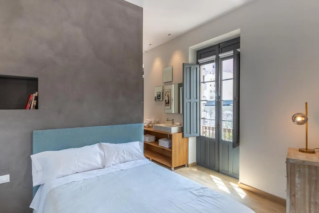 Balmis Plaza Apartments