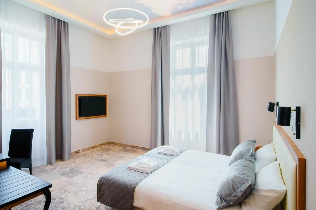 Sky Hotel Kraków