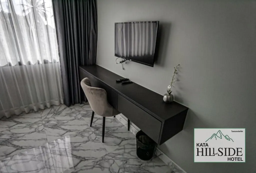 Kata Hillside Hotel