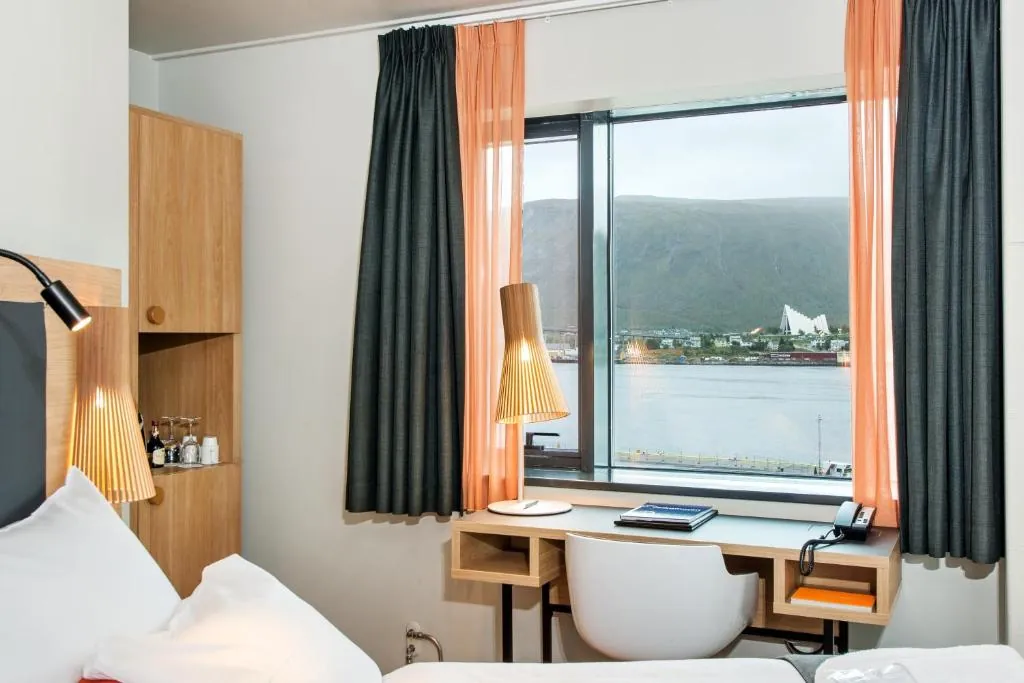 Clarion Hotel The Edge