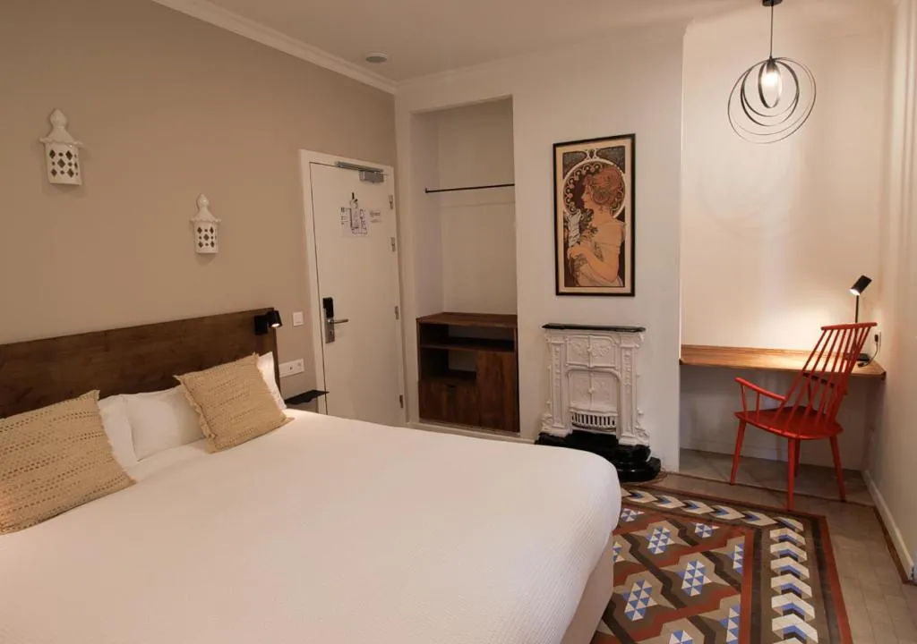 VALOLA Boutique Rooms