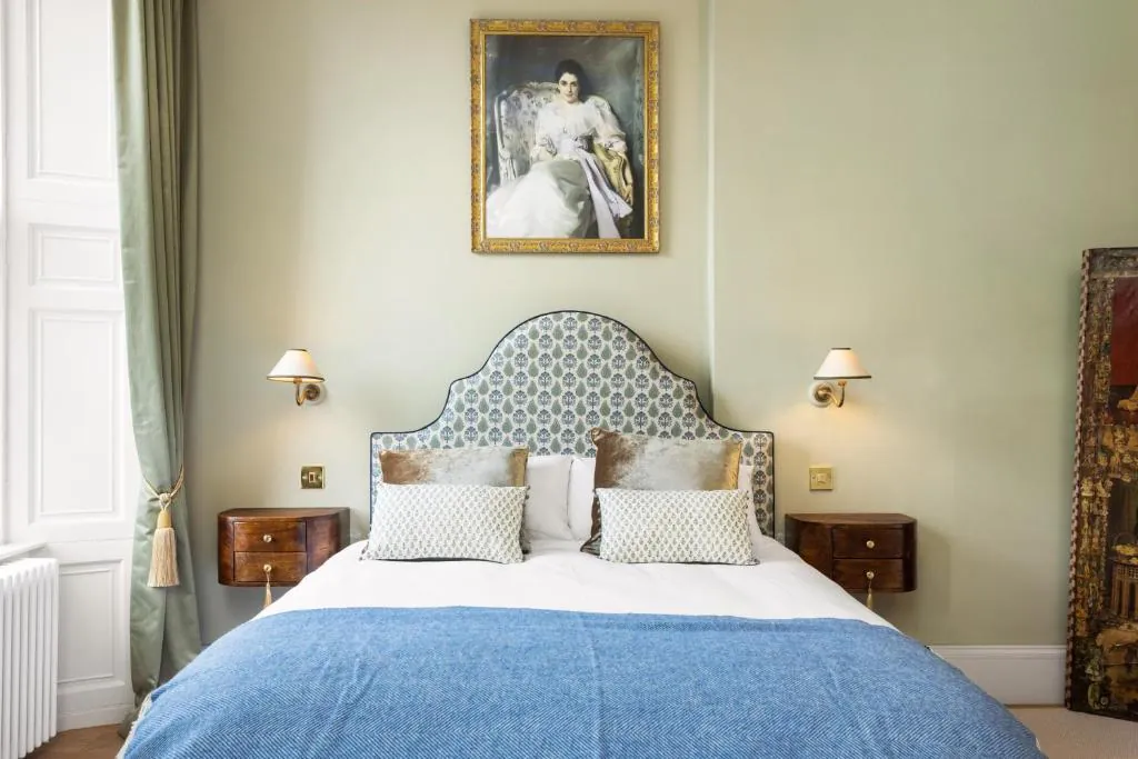 The Townhouse, Leith