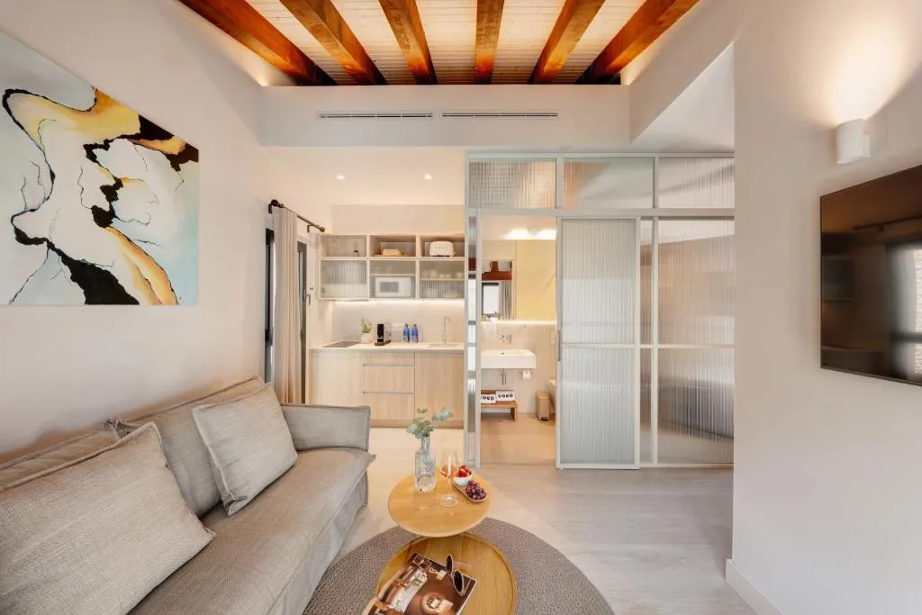 Coeo Santa Maria Cathedral Signature Apartments