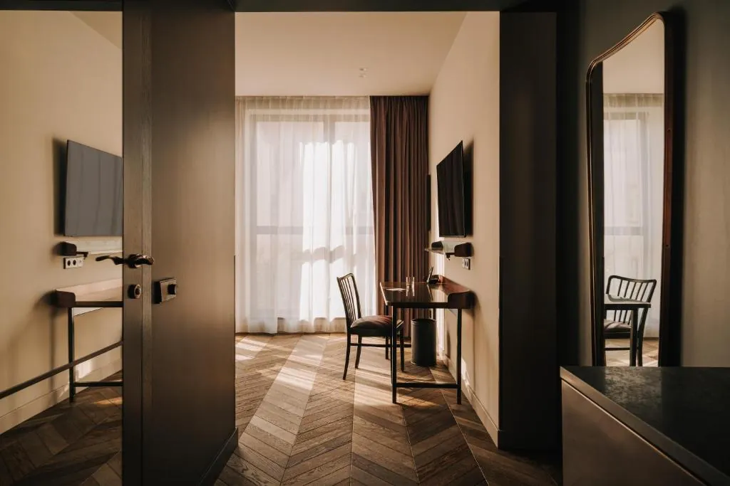 The Cyrus Hotel