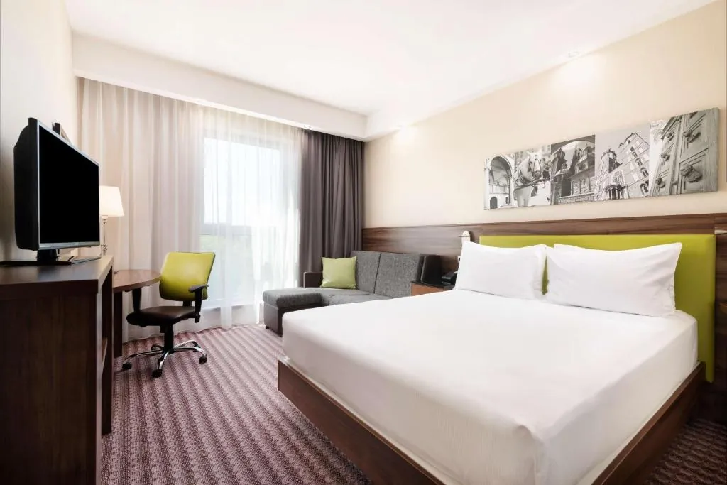 Hampton by Hilton Krakow