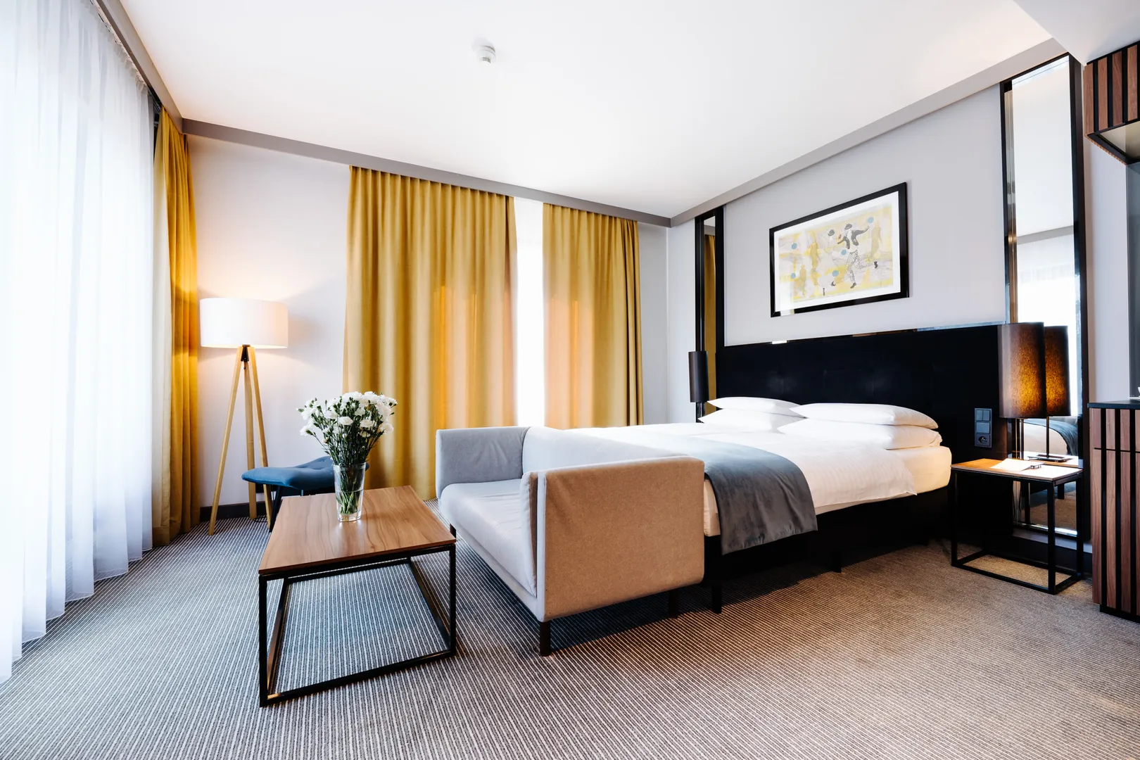 Grand Ascot Hotel